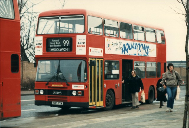 December 1987 Woolwich D133FYM