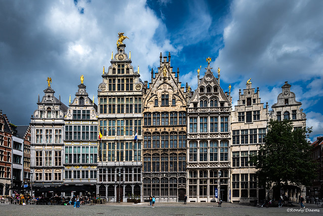Antwerpen, Grote Markt (Gildenhuizen).