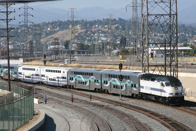 Metrolink MPI MP36PH-3C series between Commerce and Union, Los Angeles, California, US /June 24, 2023
