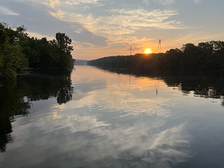 Sunrise on Tennessee River