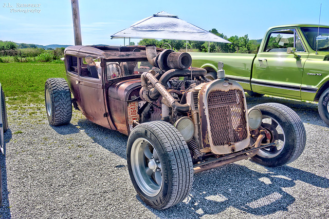 Old Rat Rod - Hardy's Chapel Volunteer Fire Department Car Show - Livingston, Tennessee