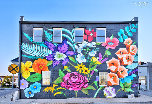 Flowers Mural - Cookeville, Tennessee