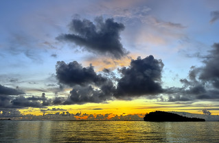 Sunset - Alupat Island - Dung's Beach - Agana Bay - Guam