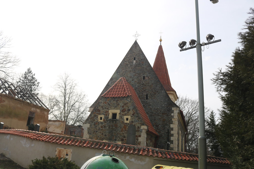 kostel sv. Jakuba Staršího v Petrovicích