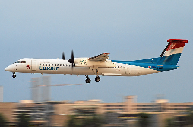 Luxair Bombardier Dash-8-400 LX-LGM