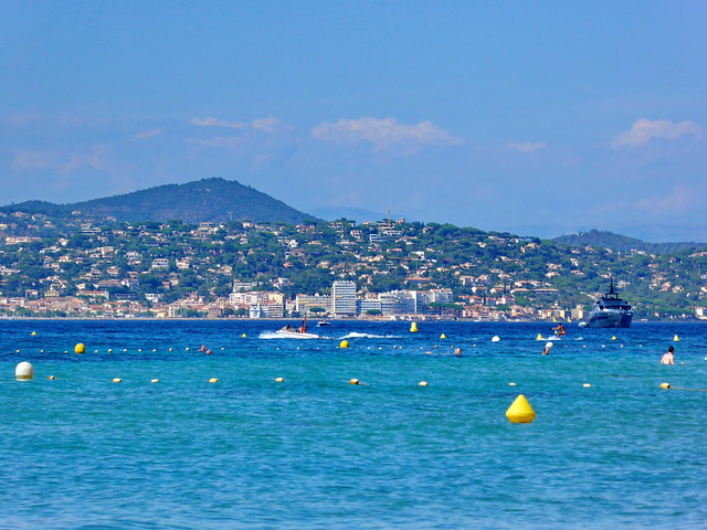 17 - Saint-Tropez en Juillet 2023 - dans le golfl