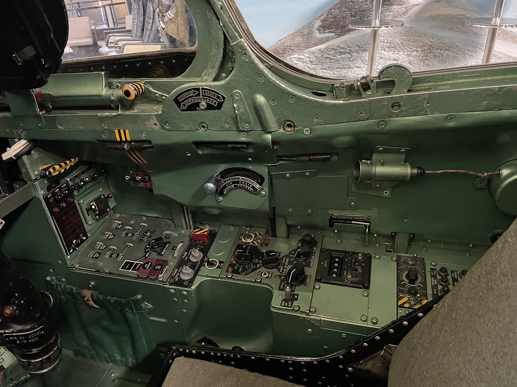 Swiss Mirage IIIS Cockpit 1