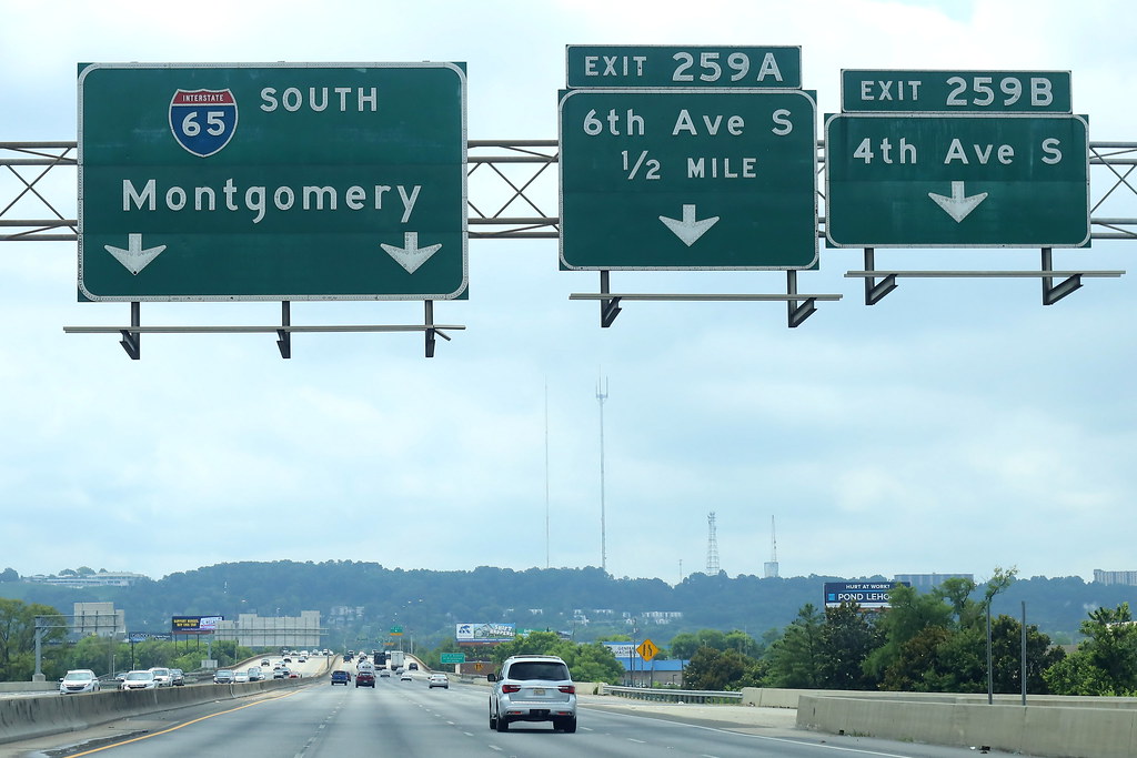 I-65 South - Exit 259B - 4th Ave South Button Copy