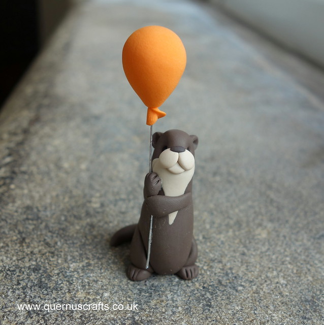 Wee Balloon Otter