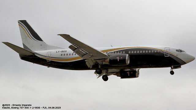 KlasJet, Boeing 737-300 > LY-BGS (FLR/LIRQ - 04.08.2023)