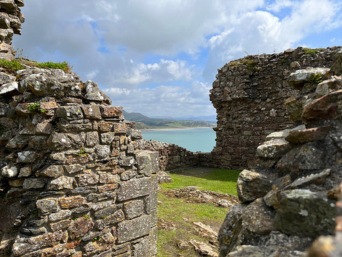 Wales Holiday Day 5: Criccieth Castle Visit...