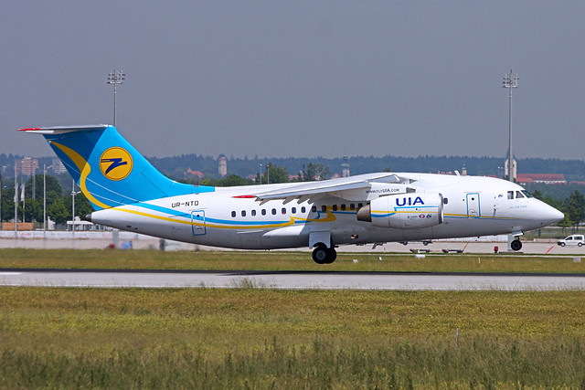 Ukraine Int'l. Airlines / UR-NTD / An 148-100B
