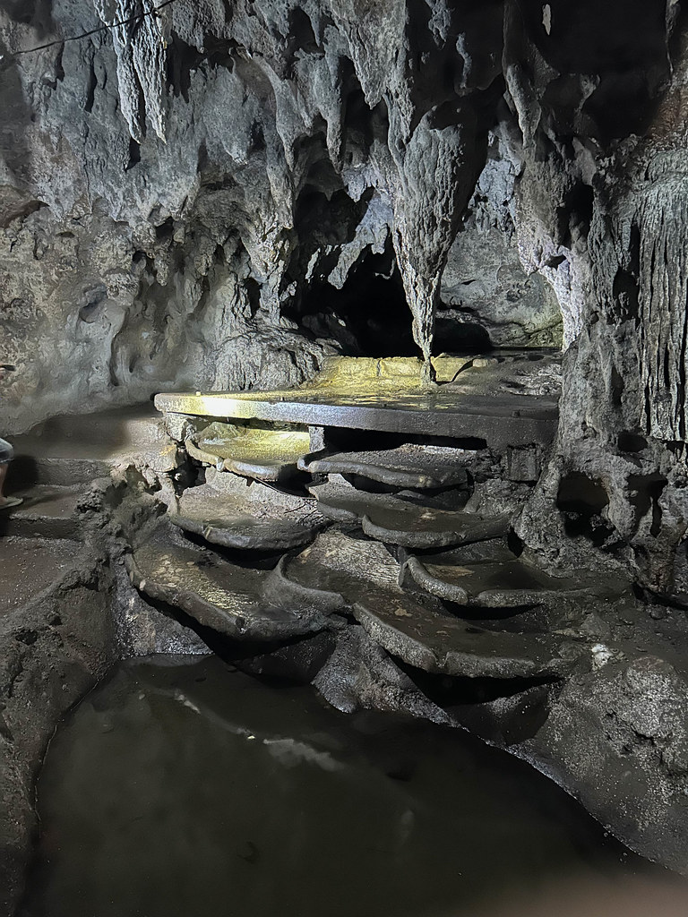 Hoyop-Hoyopan Cave - Camalig, Albay (Travel Guide)