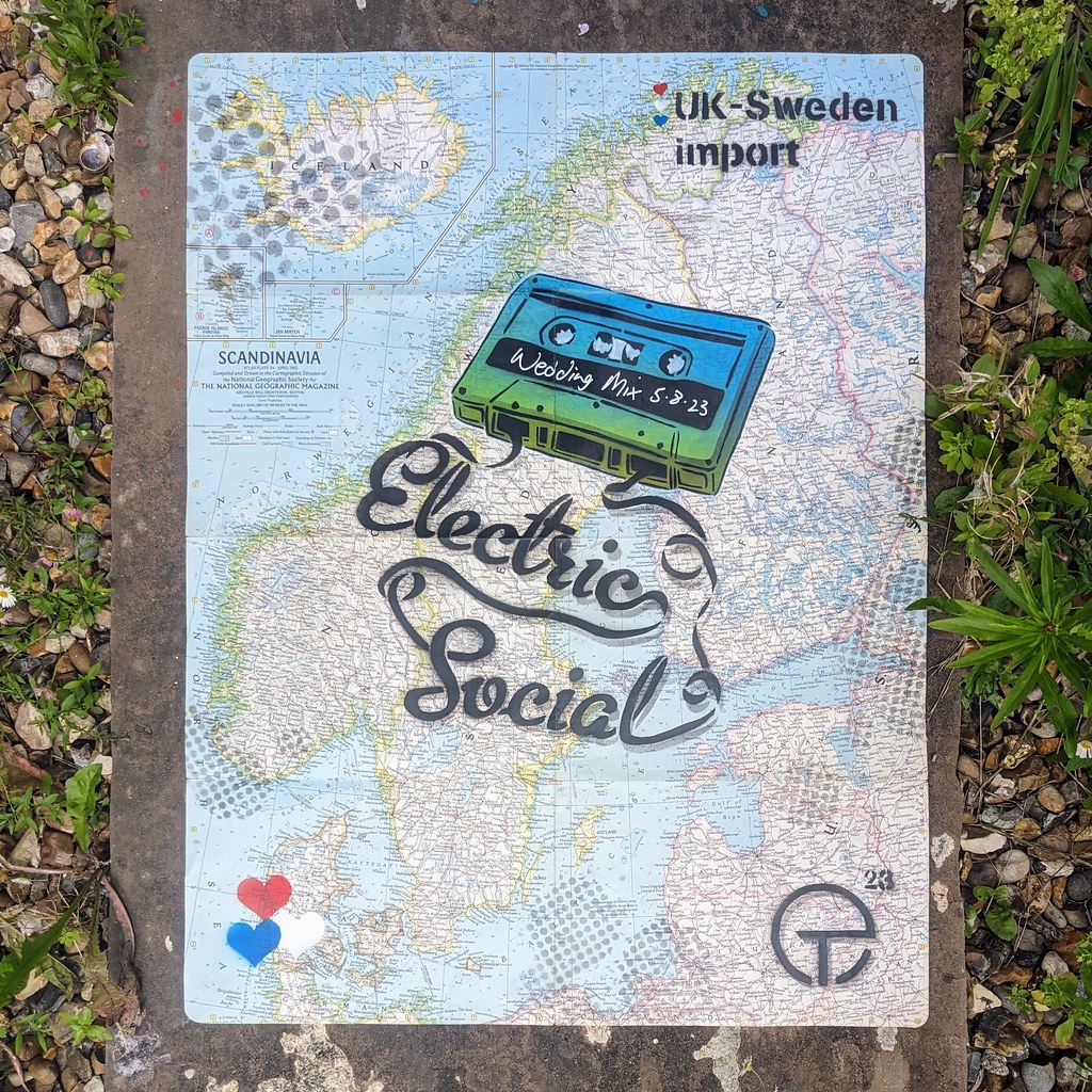 Electric Social commission