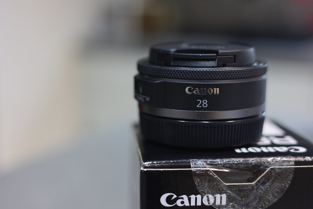 圖 Canon RF 28mm F/2.8 超輕巧餅乾開箱