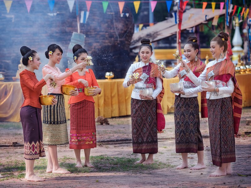 Is Laos worth visiting - laos people culture
