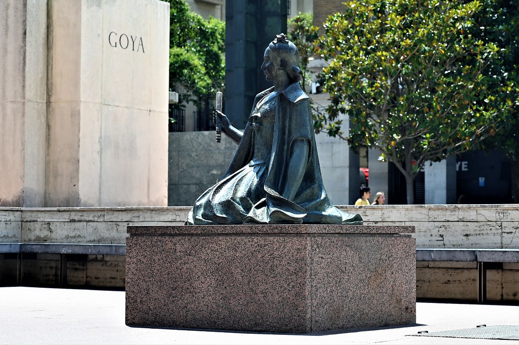 Zaragoza - Monumento a Francisco de Goya | El monumento a Fr… | Flickr