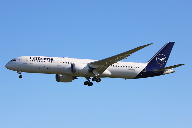 Lufthansa / D-ABPE / B 787-9