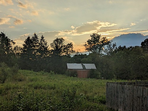 sunset ohio streetsboro portage county field barn clouds pixel6