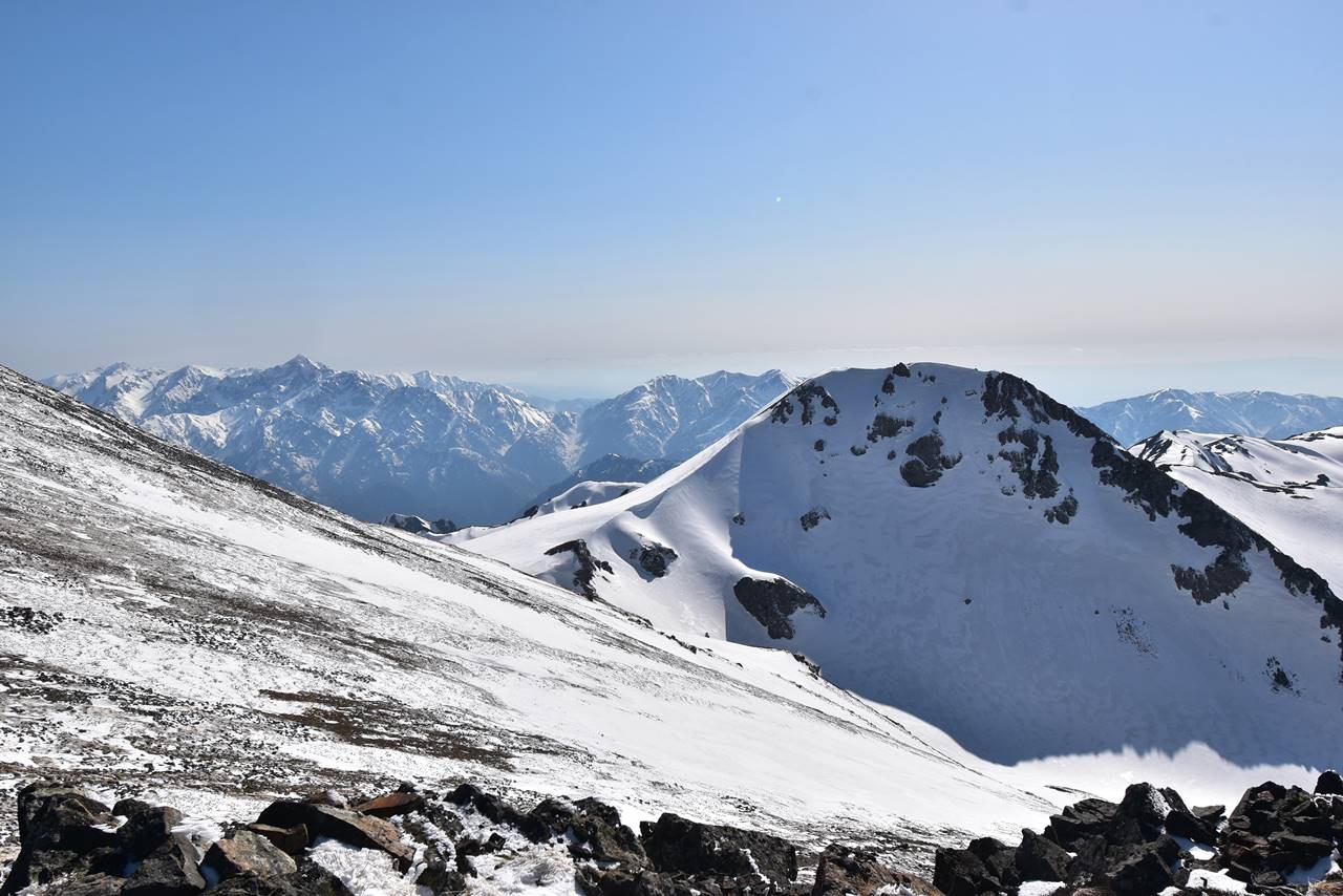 【北アルプス】GWの白馬岳登山（1泊2日・白馬山荘）雪の旭岳