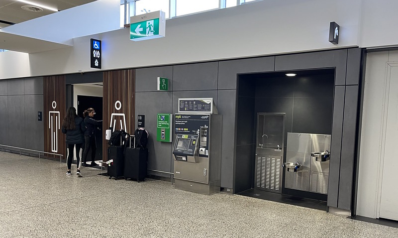 Myki machine at Melbourne Airport Terminal 2