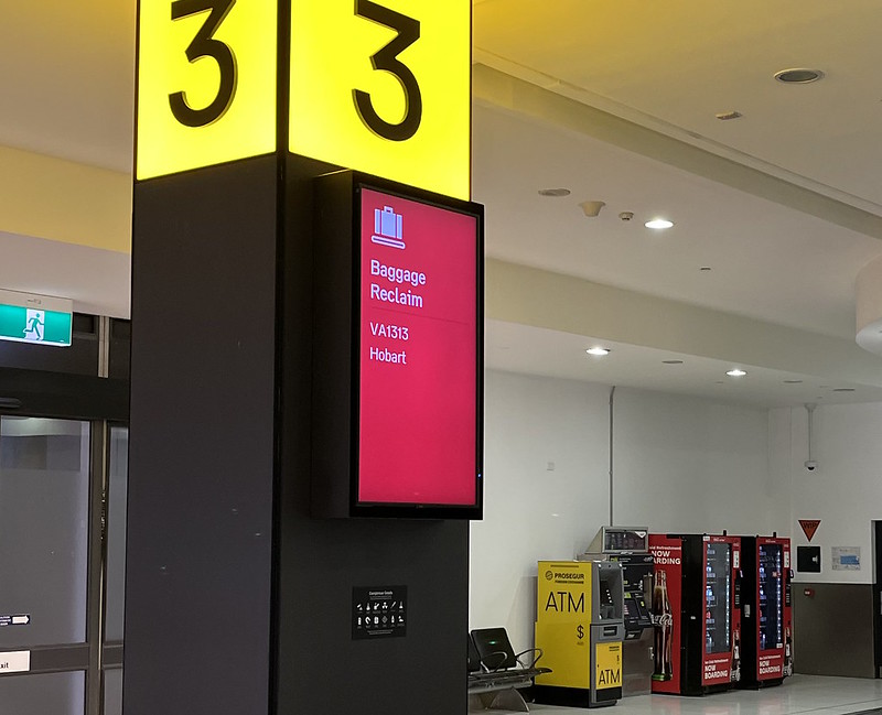 Myki machine at Melbourne Airport Terminal 3