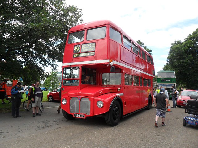 Red Bus Yorkshire - RML2531 - JJD531D - UK-Independents20142094
