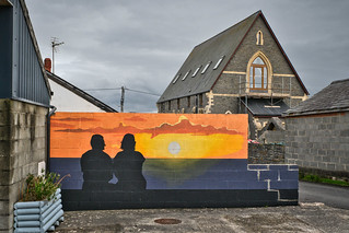 Borth does do murals rather well