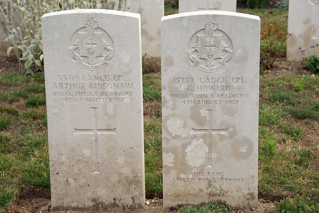 A. Gibson & G. Howard, Royal Sussex Regiment, 1917, War Grave, Etaples