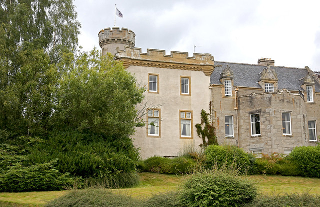 Tulloch Castle (2)