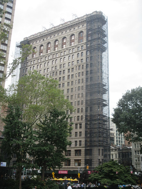 2023 Flatiron Building - They Gutted the Entire Interior 3587