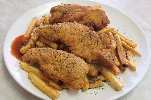 Chicken Strips Platter with Fries