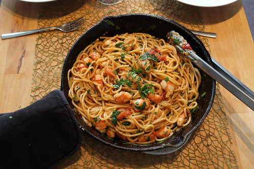 Spaghetti aglio e olio (nach einem Rezept von Nelson Müller mit Garnelen)