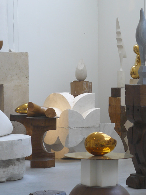 Atelier Brancusi Sculptures (2009)