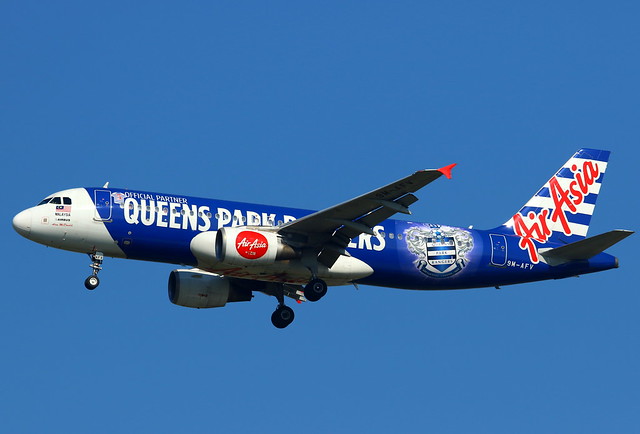 AirAsia Airbus A320-216 9M-AFV