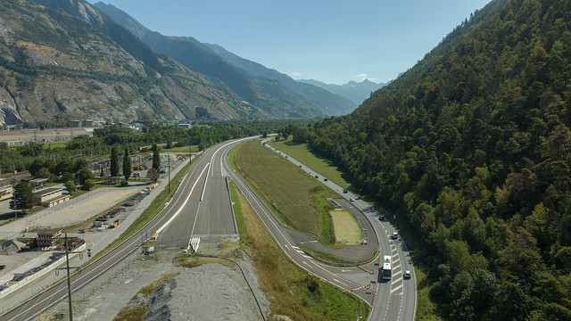 Construction de l’autoroute A9 - Ouverture officielle du tronçon Schnidrigu - Wanne ouest (GERA)