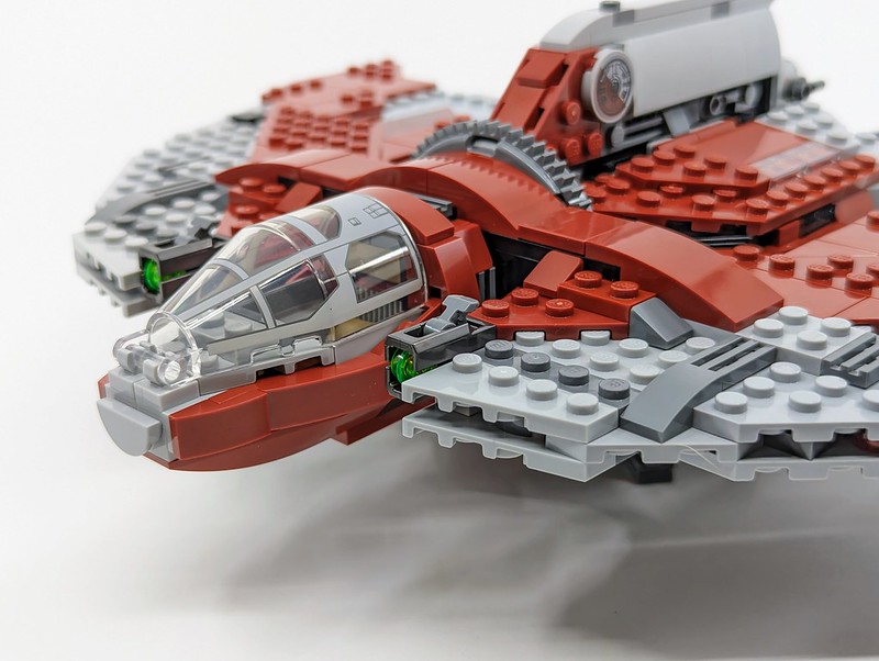 75362: Ahsoka Tano's T-6 Jedi Shuttle Set Review