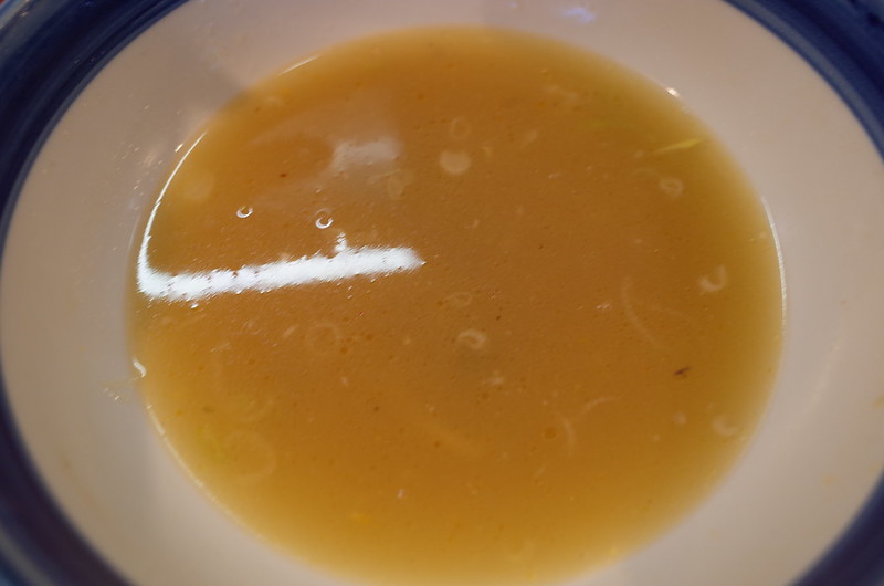 113Ricoh GRⅡ恵比寿三丁目函館らーめんしお貫特製塩バターらーめんのスープ