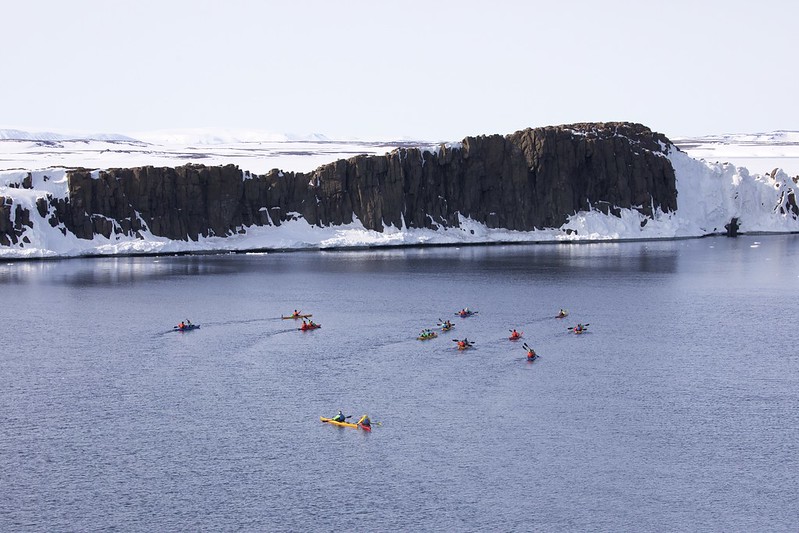 * Zodiacs and kayaks in frozen ocean_Ascanio_Svalbard_DZ3A0685