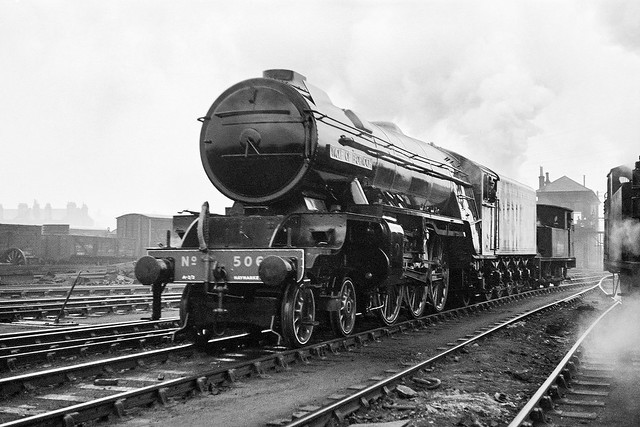 A2/2 'Wolf Of Badenoch' LNER 506 (BR 60506) at Cowlairs Yard 18-10-1947