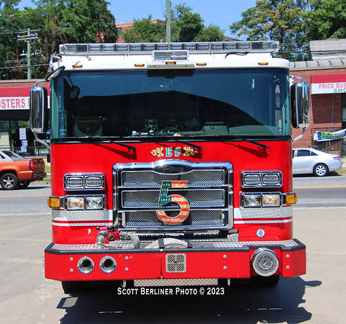 BALTIMORE CITY FIRE DEPARTMENT - ENGINE 5 | Scott Berliner | Flickr