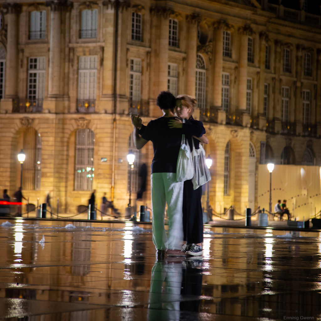 Les danseurs des quais - Bordeaux de nuit