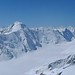 Panorama Bernskych Alp ze sedla mezi Fiescherhorny
