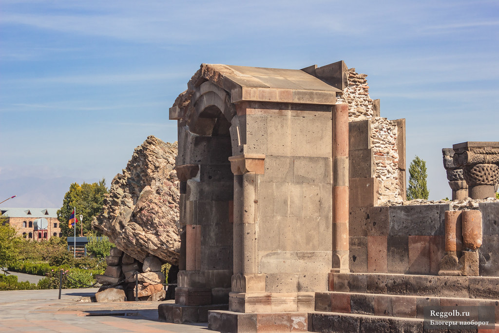 Армения храм Звартноц