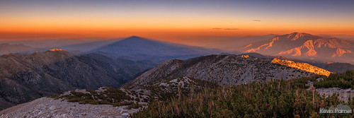 august summer backpacking sanbernardinomountains sanbernardinonationalforest sangorgoniomountain sangorgoniowilderness summit scenic view nikond780 evening sunset dusk california tamron2470mmf28 shadow gold golden colorful alpine alpenglow mountsanjacinto panorama panoramic stitched