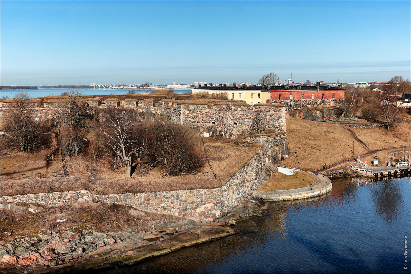 Форт острова Сусисаари, Финляндия