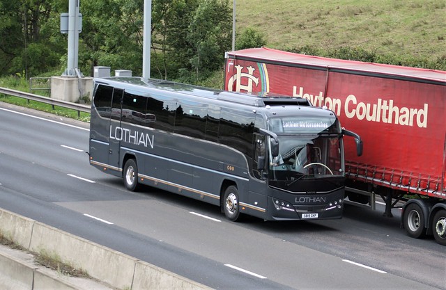 9006 - SB19 GKP.  Lothian Motorcoaches; Edinburgh