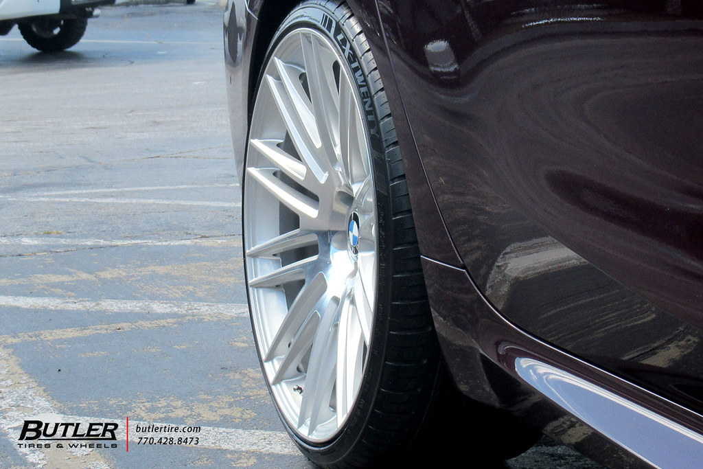 BMW M8 with 22in Mandrus Estate Wheels and Lexani LX-Twenty Tires