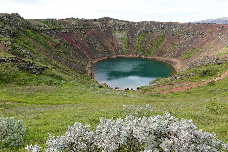 Vuelta a Islandia con Landmmanalaugar en 9 días. - Blogs de Islandia - Cráteres, geiseres y cascadas del sur. Cráter Kerid, Geysir y Gullfoss. (14)