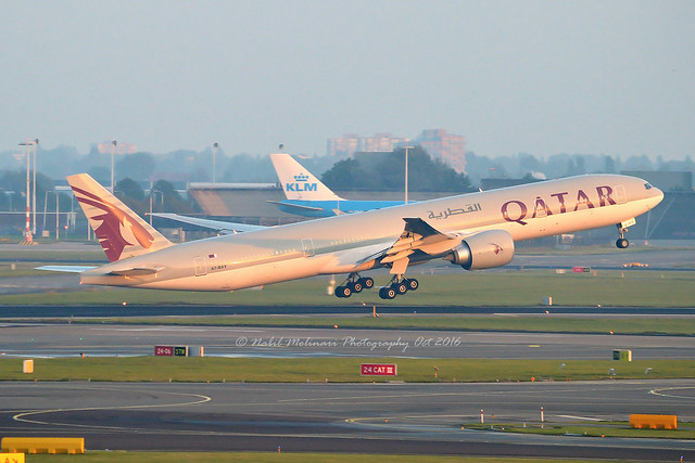 Qatar Airways A7-BAV Boeing 777-3DZER cn/41740-1179 named 